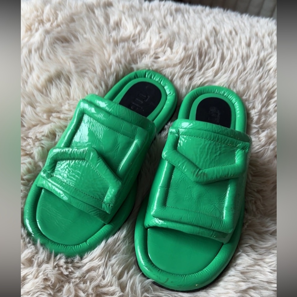 Tibi Beryen Naplack Sandal/ Slides, Sz 37 - Picture 7 of 8